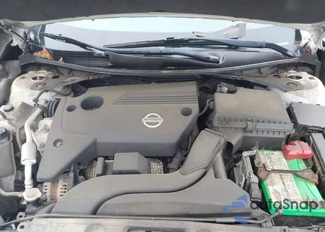 2015 Nissan Altima 2.5 S z USA, uszkodzony, nr VIN 1N4AL3AP2FN860217